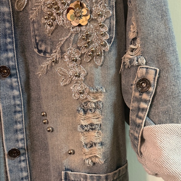 Floral Embellished Denim Jacket - Picture 8 of 8